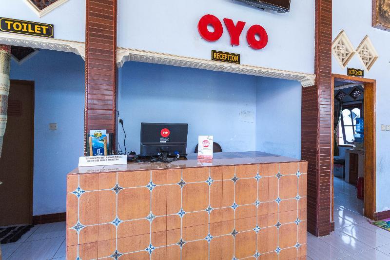 Oyo 1895 Lamancha Homestay Kuta  Exterior photo