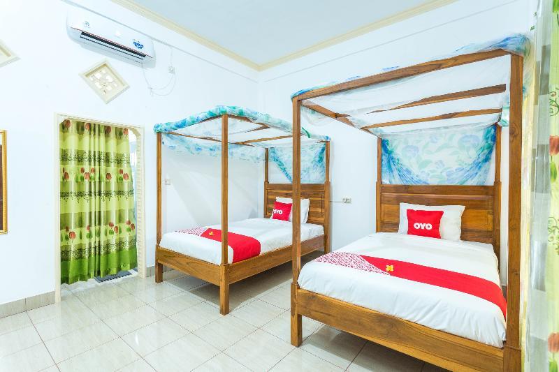 Oyo 1895 Lamancha Homestay Kuta  Exterior photo